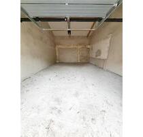 Ebenerdige GarageLagerfläche 47,80 qm mit Freifläche und Stromanschluss zu vermieten - Neuenhagen bei Berlin