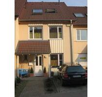 geräumiges Reihenhaus mit Garten - Niemegk