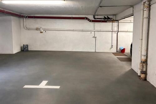 Foto - TIEGARAGENSTELLPLATZ IN MG-WINDBERG!