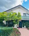 Foto - Villa mit Einliegerwohnung als vermietete Arztpraxis