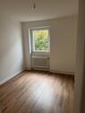 Foto - Teilweise sanierte 3-Zimmer (WG-geeignet) – 70 m² – zentrale Lage