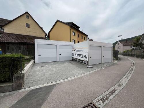 Foto - Sichere und moderne Neubau - Garagen mit Stellplätzen in Deggingen – Bequem parken und lagern
