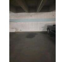 Tiefgaragenstellplatz in Fritz-Meyer-Weg zu vermieten! - München Bogenhausen