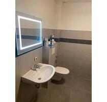 Schöne 2-Zimmer-Wohnung mit Terrasse in Halstenbek (Nähe Hamburg) Schöne 2-Zimmer-Wohnung mit Terrasse in Halstenbek (Nähe Hamburg)