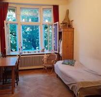 ZIMMER IN BERLIN-FRIEDENAU ZU VERMIETEN