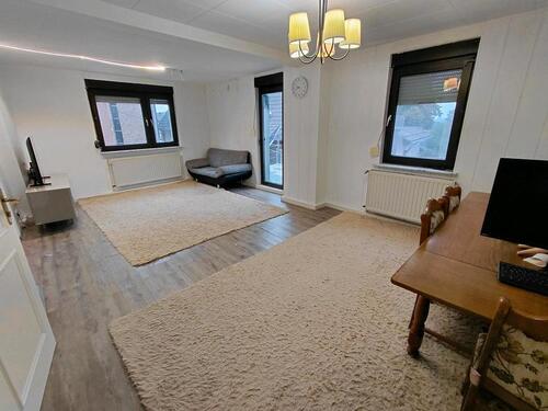 Foto - Helle 3-Zimmer-Wohnung mit Großem Balkon 