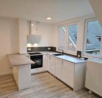 Moderne, hochwertige 1 Zi. DG Wohnung in Hamburg-Rissen