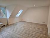 Foto - 1 Zimmer Dachgeschoßwohnung zur Miete in Hamburg