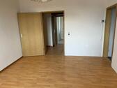 Foto - 2-Zimmer Wohnung in ruhiger Südstadtlage +++ WG-geeignet, unweit vom Hummelsteiner Park & U1 +++