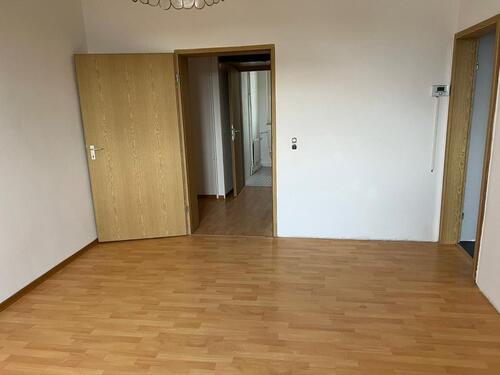 Foto - 2-Zimmer Wohnung in ruhiger Südstadtlage +++ WG-geeignet, unweit vom Hummelsteiner Park & U1 +++