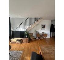 Helle 2-Zimmer-Maisonette-Wohnung mit Balkon in BI-Mitte - Bielefeld