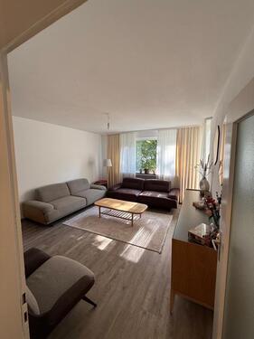 Foto - Attraktive 3-Zimmer-Wohnung mit Einbauküche und Balkon!