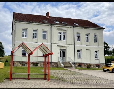 Foto - 3 Raum Wohnung - 400,00 EUR Kaltmiete,