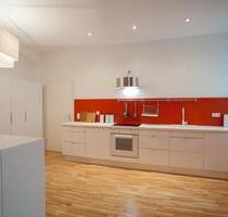 Furnished Apartment in Friedrichshein, Near Boxi, Berlin