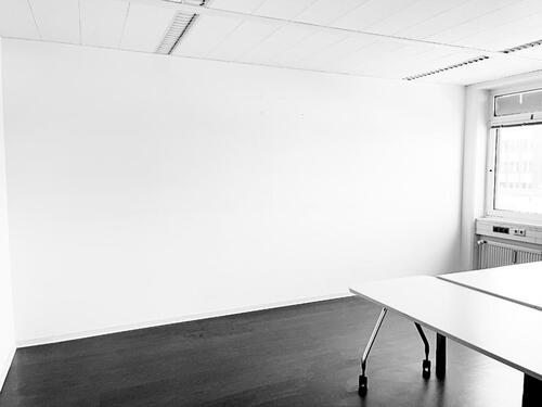 Foto - Super angebundenes Einzelbüro in Düsseldorf – flexibel, sofort verfügbar