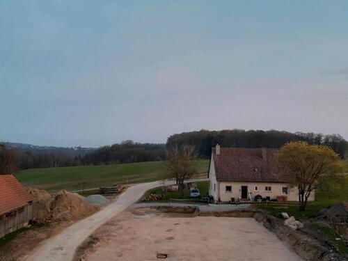 Foto - Großes Einfamilienhaus auf dem Land zu vermieten