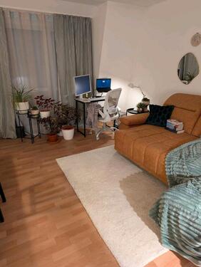 Foto - Helle 2-Zimmer Wohnung mit Balkon, Aufzug und Einbauküche