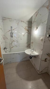 Foto - 75qm 3-Zimmer Wohnung mit Balkon, Tiefgarage und Keller