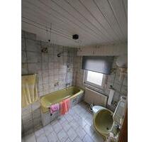 Doppelhaushälfte - 1.250,00 EUR Kaltmiete, in Siegen (PLZ: 57076) Weidenau