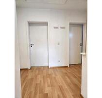 Wohnung in Trostberg - 830,00&nbsp;EUR Kaltmiete, ca.&nbsp; 72,00&nbsp;m&sup2; in Trostberg (PLZ: 83308)