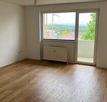 Kapitalanleger 2 Zimmer Wohnung mit Fernblick leerstehend - Obernkirchen