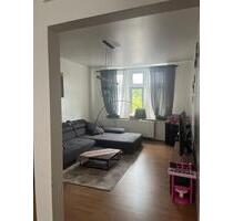 Charmante 4 - Zimmer Wohnung in Solingen