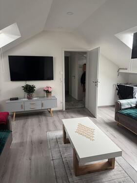 Foto - Mietwohnung - 1.100,00&nbsp;EUR Kaltmiete, ca.&nbsp; 80,00&nbsp;m&sup2;