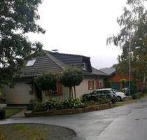 Charmanter Bungalow, Einfamilienhaus in Hildfeld - zur Miete - Winterberg