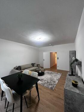 Foto - Vollmöblierte 1,5-Zimmer Wohnung Adenauer Platz