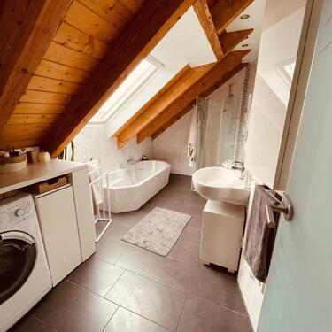 Foto - Möblierte DA- Wohnung für Pflegekraft Haushaltshilfe