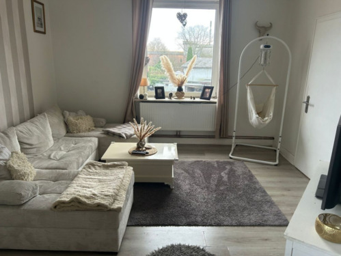 Foto - Moderne 4 Zimmer Wohnung mit Einbauküche und Gemeinschaftsgarten