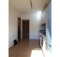 Dachgeschosswohnung für Singles mit EBK - Mönchengladbach Süd