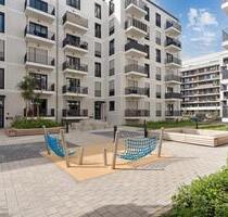 Hochwertiges Wohnen am Ring: Exklusive 3-Zimmer-Dachgeschosswohnung mit Balkon - Berlin Tempelhof-Schöneberg