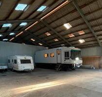 Biete Hallenstellplätze für Wohnmobile oder Oldtimer - Uplengen