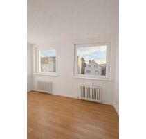 Erstbezug nach umfassender Sanierung- 3- Zimmer-Wohnung - Berlin Reinickendorf