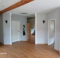 Gewerberäume z.B. Kosmetik ... - 595,00&nbsp;EUR Kaltmiete, ca.&nbsp; 11,00&nbsp;m&sup2; in Faulbach (PLZ: 97906)