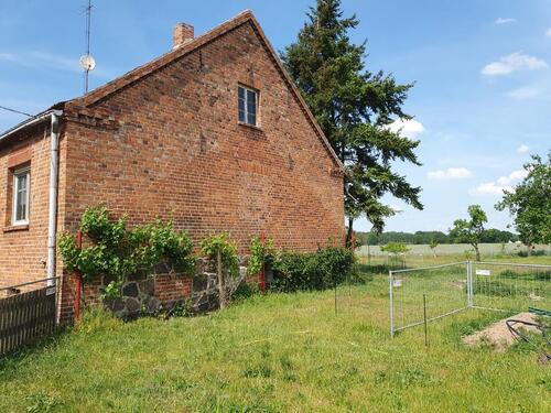 Foto - Dreiseitenhof in der Prignitz in ruhiger Ortsrandlage