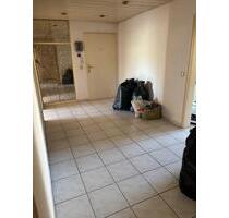 3 Zimmerwohnung - 1.200,00&nbsp;EUR Kaltmiete, ca.&nbsp; 96,00&nbsp;m&sup2; in Karlsruhe (PLZ: 76135) Beiertheim-Bulach
