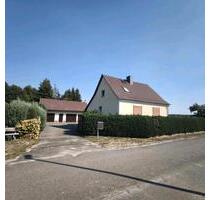 Einfamilienhaus mit großem Grundstück, Nebengebäuden & 2 Garagen - Bad Liebenwerda