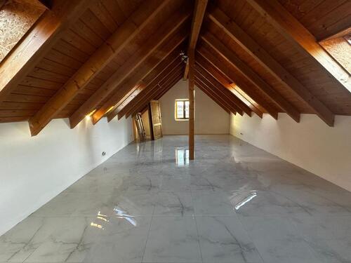 Foto - 5 Zimmer Wohnung, viel Platz für große Familien etc. SENNFELD