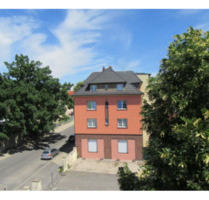 2 Zr.-DG-Wohnung hochwertig renoviert, zentral in Sangerhausen