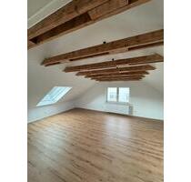 Exklusive 5-Zimmer Maisonette-Wohnung mit Garten, Balkon & Garage - Bad Salzuflen Ehrsen-Breden