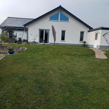 Foto - Winkelbungalow mit großem Grundstück Provisionsfrei