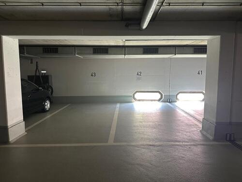 Foto - Tiefgaragen Stellplätze Stadtmitte Titisee Neustadt zu vermieten