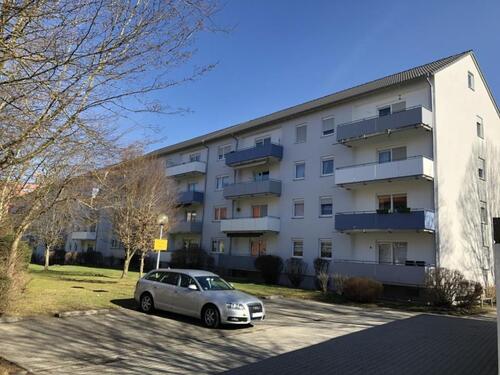 Foto - Helle 3,5 Zimmer-Wo.2OG renovierungsbedüftig in Biberach