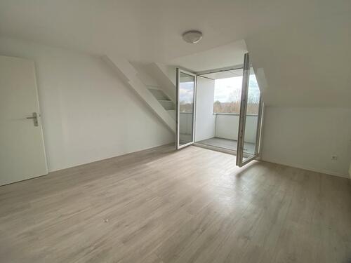 Foto - Isernhagen Altwarmbüchen 4-Zimmer-Wohnung 4.O.G.