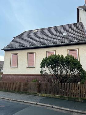 Foto - 9 Zimmer Mehrfamilienhaus, Wohnhaus in Laubach