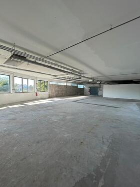 Foto - Lichtdurchflutete Lagerhalle in Bad Oeynhausen Werste