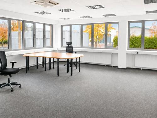 Foto - Helle Büroräume im Industriegebiet zu vermieten - ca. 80 m²