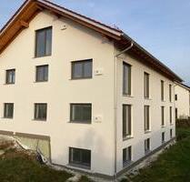 Erstbezug: 4-Zimmer EG-Wohnung mit Balkon und Garten - Oberding